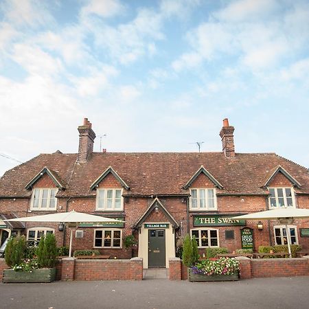 Swan, Thatcham By Marston'S Inns Dış mekan fotoğraf